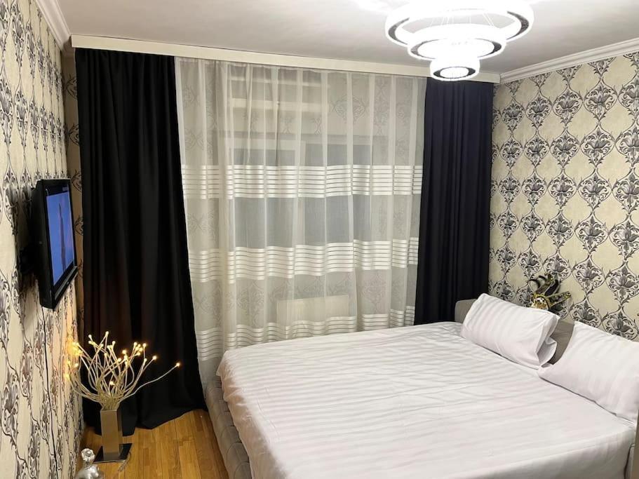 Charming Apartment/King Size Bed Bucureşti Exterior foto